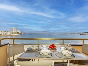 Outdoor dining - Platja Mar by Interhome (L'Escala)