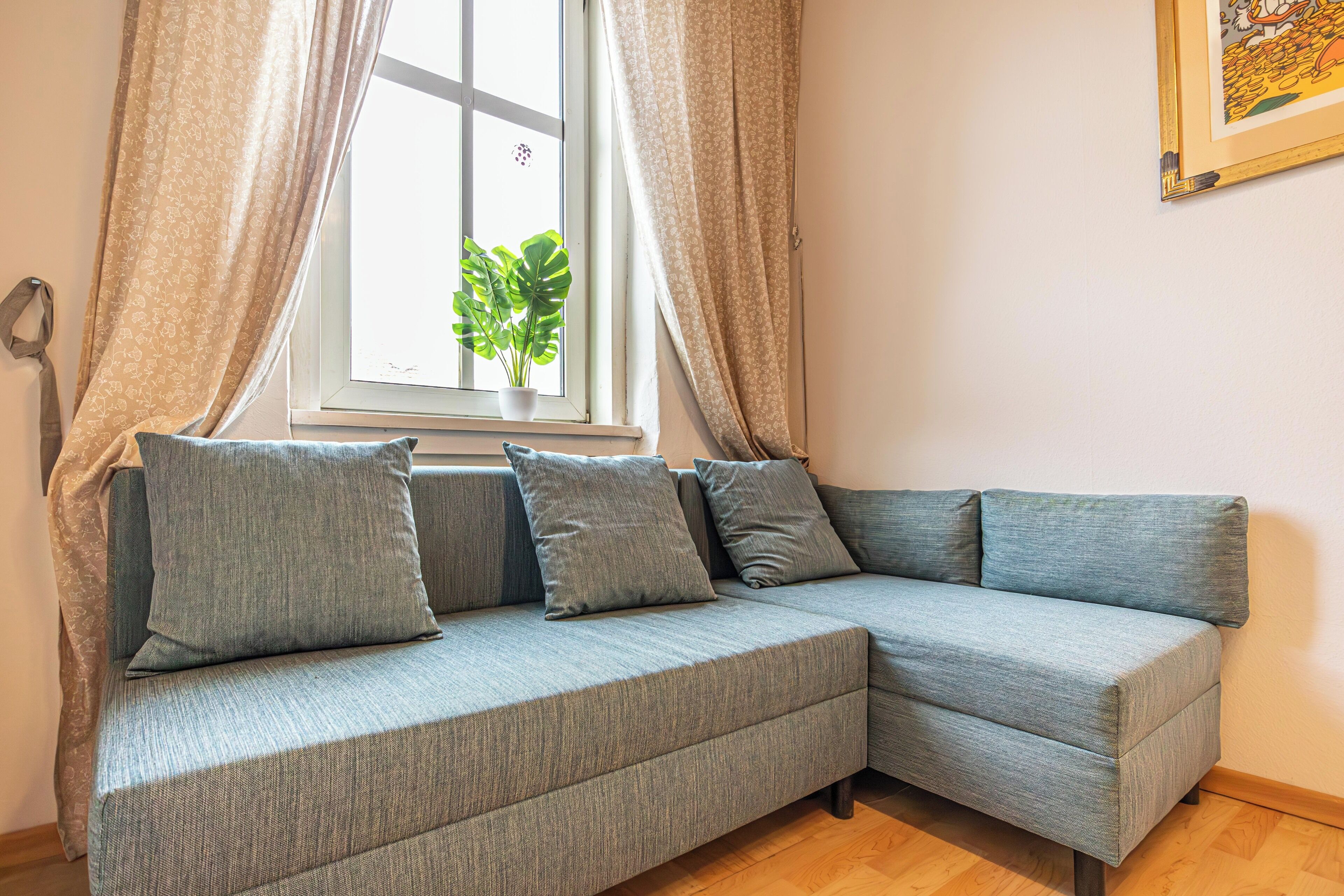 ベーシック アパートメント | リビングルーム