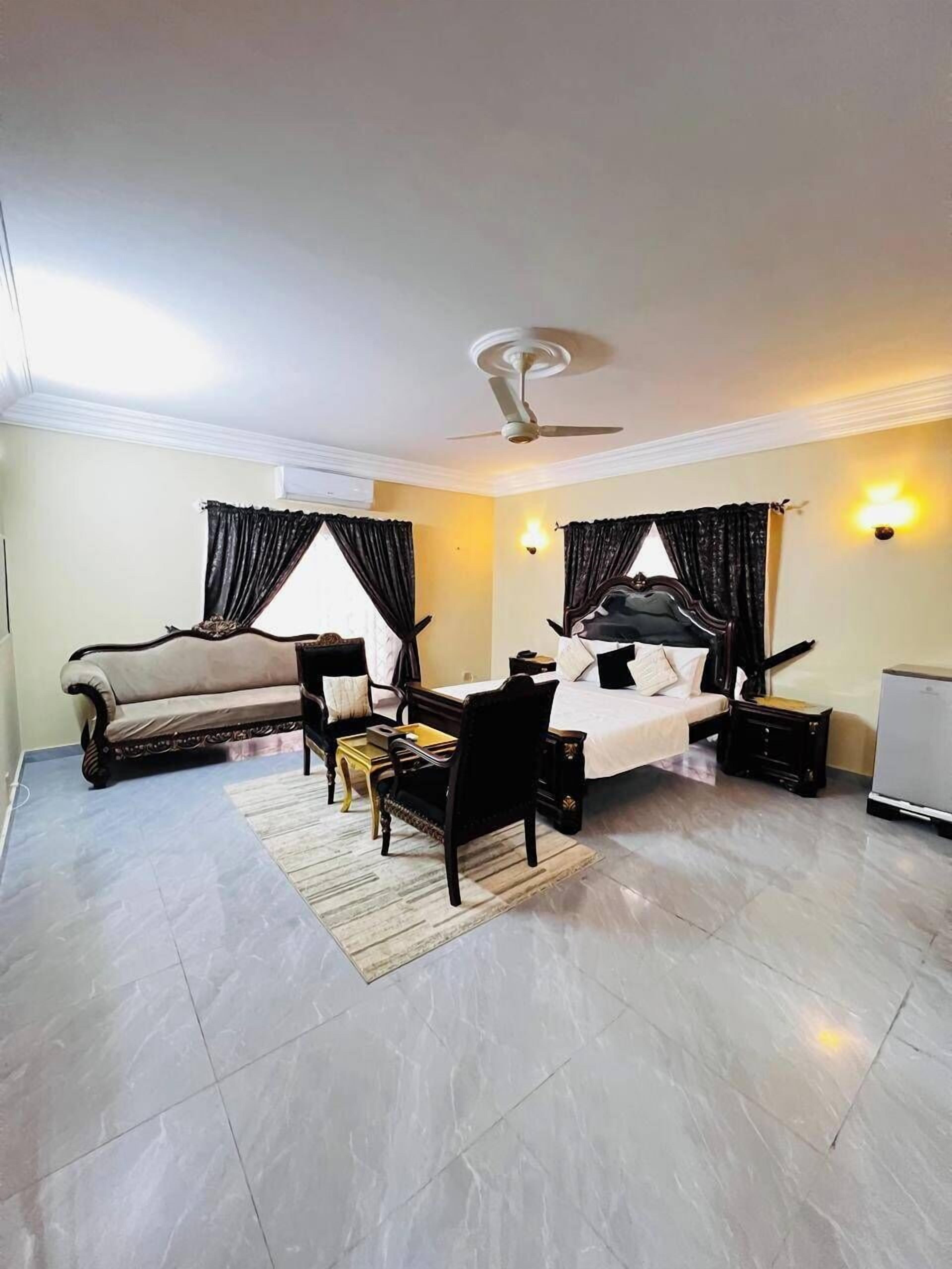 Kamar Double Deluks, pemandangan kota | Setrika/meja setrika dan Wi-Fi gratis