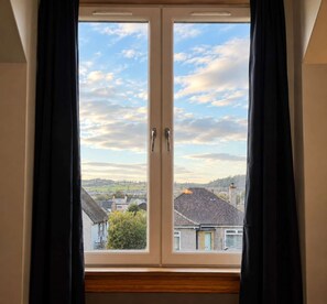 Interior - The Yellow Door, Inverness (Inverness)