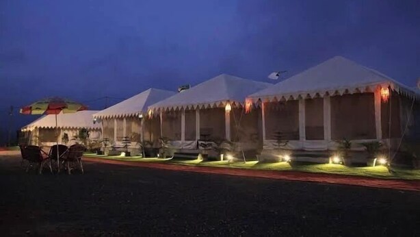 Ảnh chưa phân loại, 1 trong số 5 ảnh, nút