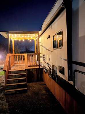 Property grounds - Bradshaw Sunset Retreat (Springtown)