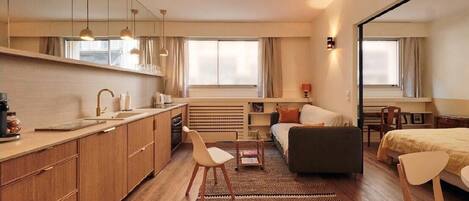 2 soverom, strykejern/-brett, wi-fi og sengetøy