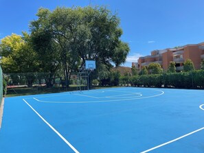Sports court - Lovely flat with pool access (Bibione)