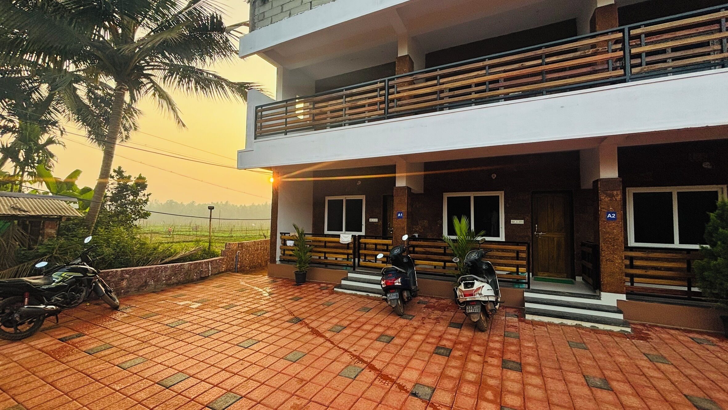 บริเวณภายนอก