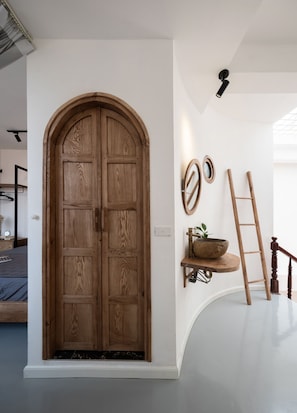 Gratis produkter i minibar, individuell inredning och unika möbler