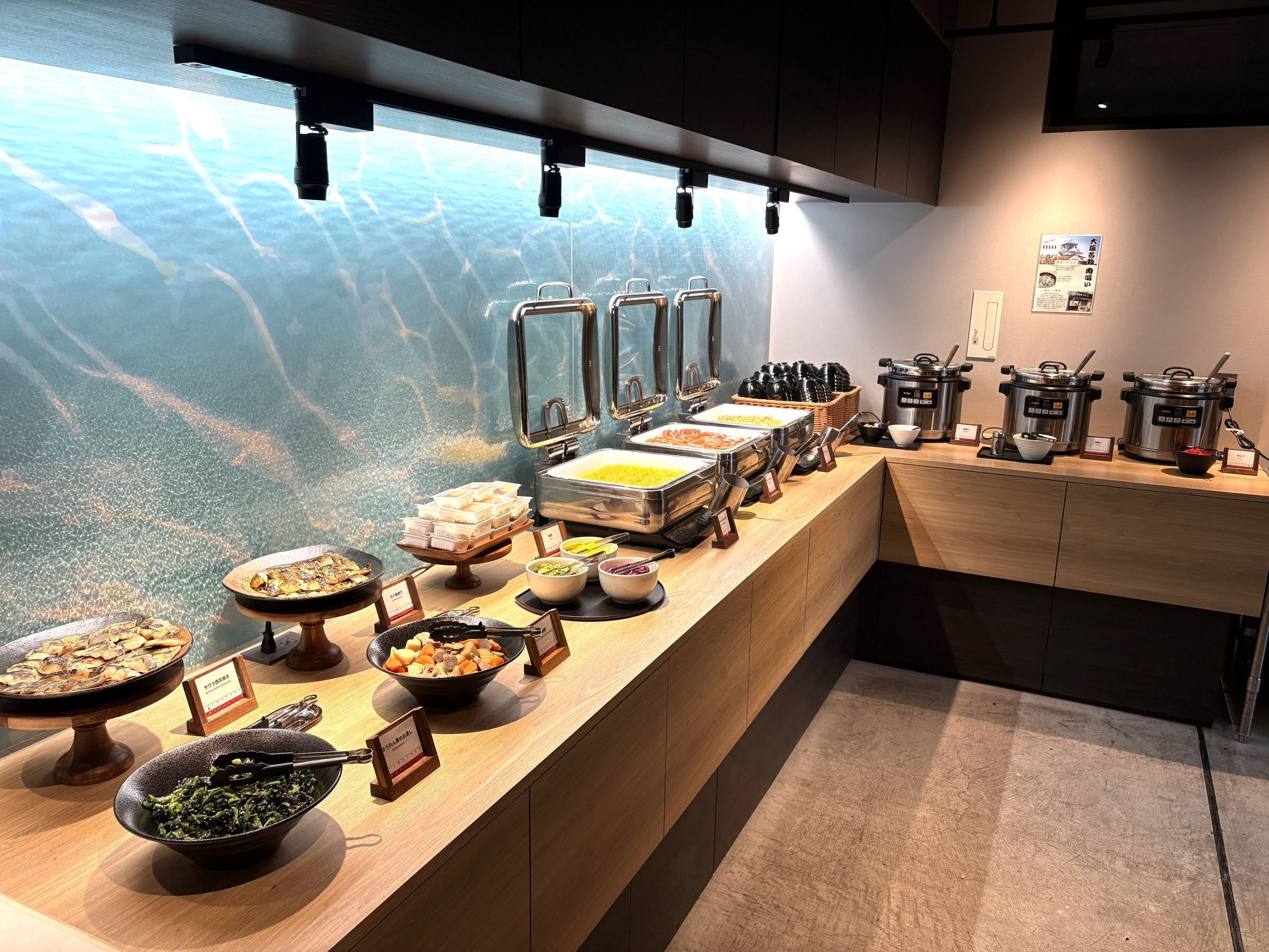 매일 뷔페 아침 식사(1인당 JPY 1980)