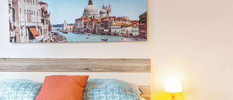 Apartamento básico | Ferros/tábuas de passar roupa, Wi-Fi de cortesia