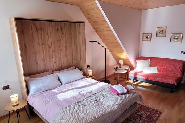 Iron/ironing board, Internet, bed sheets