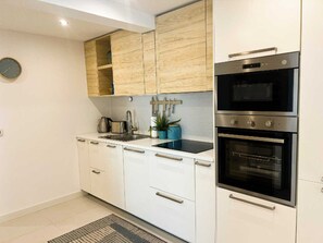 Villa | Private kitchen - Seaside Retreat for Friends in Omis (Imotski)