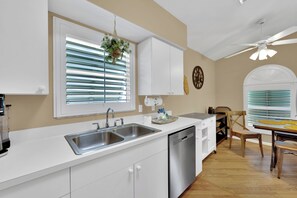 Fridge, microwave, oven, stovetop - Sun Soaked Coastal Getaway, Private Heated Pool, Steps to Sugar Sand Beach! (Fort Myers Beach)