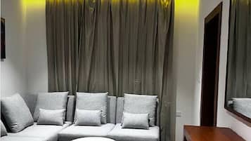 In-room safe, iron/ironing board, free WiFi