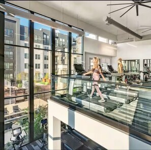 Fitness facility - Contemporary 1BR Haven, Sleek & Peaceful (Addison)