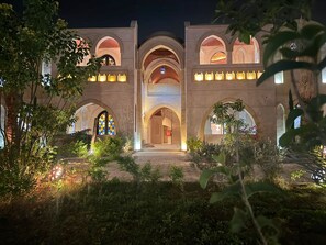 Front of property - Saray El Omda Wellness Retreat Village (Luxor)