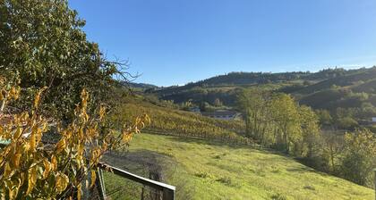 Welcoming accommodation with panoramic views for your stay in Oltrepò Pavese