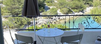 Private Hideaway in Zut Island