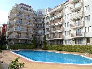Pool - Summer Breeze Studio (sunny beach)