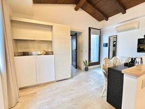 Interior - Oidu - Cagliari Suites 5 (Cagliari)