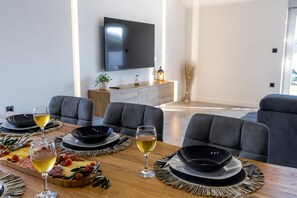 House | Dining - Tranquil Holiday Home With in Stankovci (Stankovci)