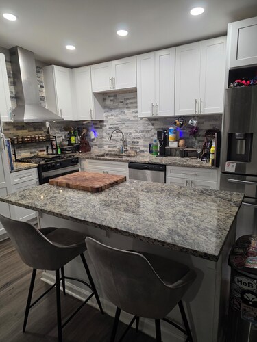 Spacious 4-bedroom 2.5 bathroom house in fabulous Decatur with large yard