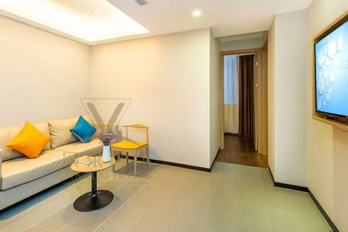 Two-Bedroom Suite | Desk, laptop workspace, blackout curtains, iron/ironing board