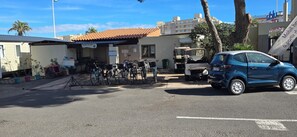 Property grounds - Mobile home by the sea in campsite 4* Mar Estang in Canet en Roussillon (Canet-en-Roussillon)