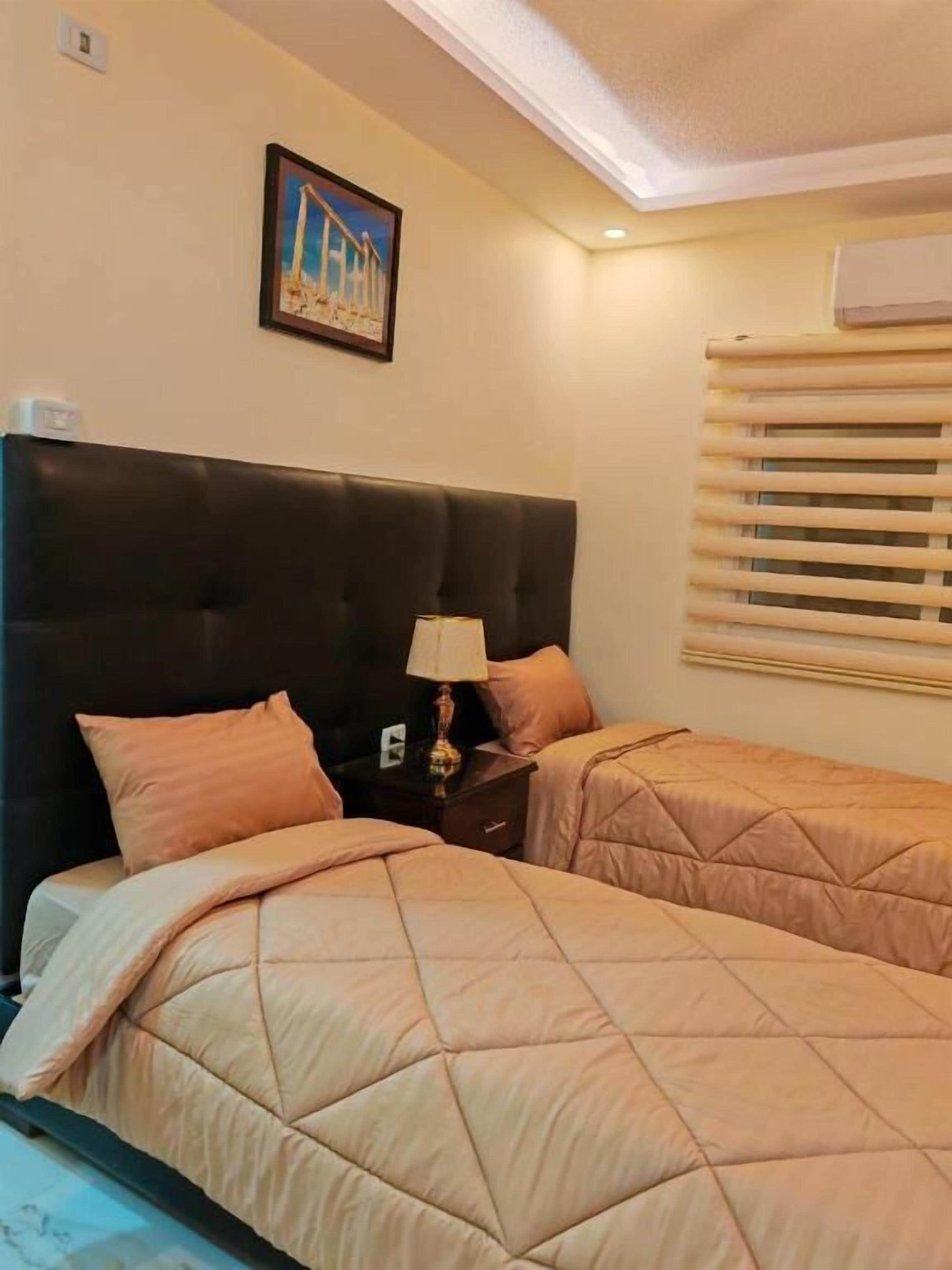 Double or Twin Room, City View | Free WiFi