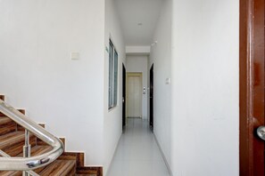 House | Interior - Hotel O Nanmangalam Forestview Chennai (Chennai)