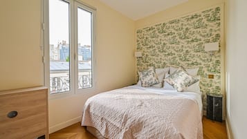 Fer et planche à repasser, Wi-Fi, draps fournis