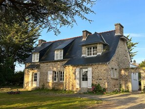 Exterior - Charming Breton house in Port Manec'h, 200 m from the beach and port, quiet location (Névez)