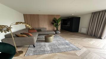 House | Living room