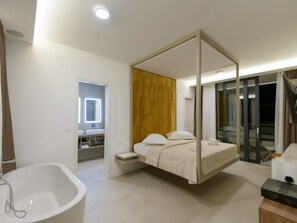 Villa | 8 bedrooms, individually furnished, iron/ironing board, bed sheets - Huge Party Villa Near Imotski (Imotski)