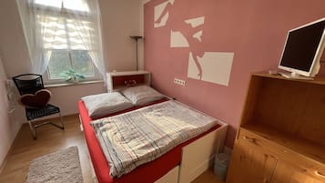 2 dormitoris, escriptori, wifi gratuïta i roba de llit