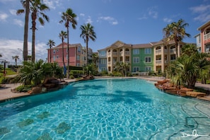 A heated pool - Retreat at the Dawn Gorgeous Beach Views! (Galveston)