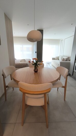 Dining - Suite de diseño en Adagio: terraza, spa y lujo (Quito)