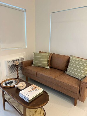 1 bedroom - The Modern Oasis Queen Studio With Kitchen (Fort Lauderdale)