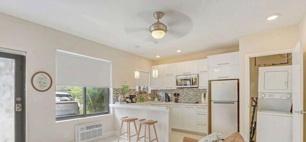 House | 1 bedroom - Open-concept Urban Stay (Fort Lauderdale)