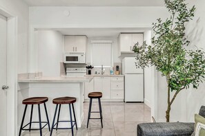 House - Bright 1BR Getaway Victoria Park Las Olas Nearby (Fort Lauderdale)