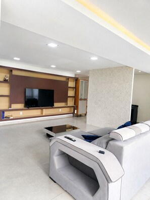 Smart TV - Spacious house ideal for family and friends. (Porto Seguro)