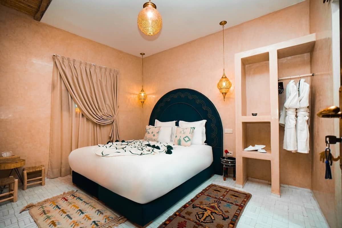 In-room safe, blackout curtains, soundproofing, iron/ironing board