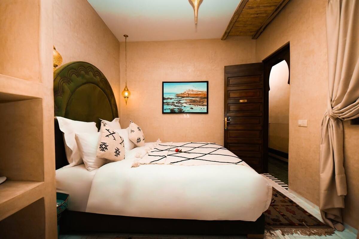 Deluxe Double Room | In-room safe, blackout drapes, soundproofing, iron/ironing board