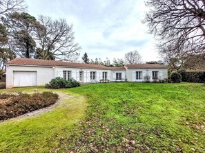 Exterior - Villa Océan et Forêt by Interhome (Jard Sur Mer)