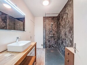 Bathroom - Villa Océan et Forêt by Interhome (Jard Sur Mer)