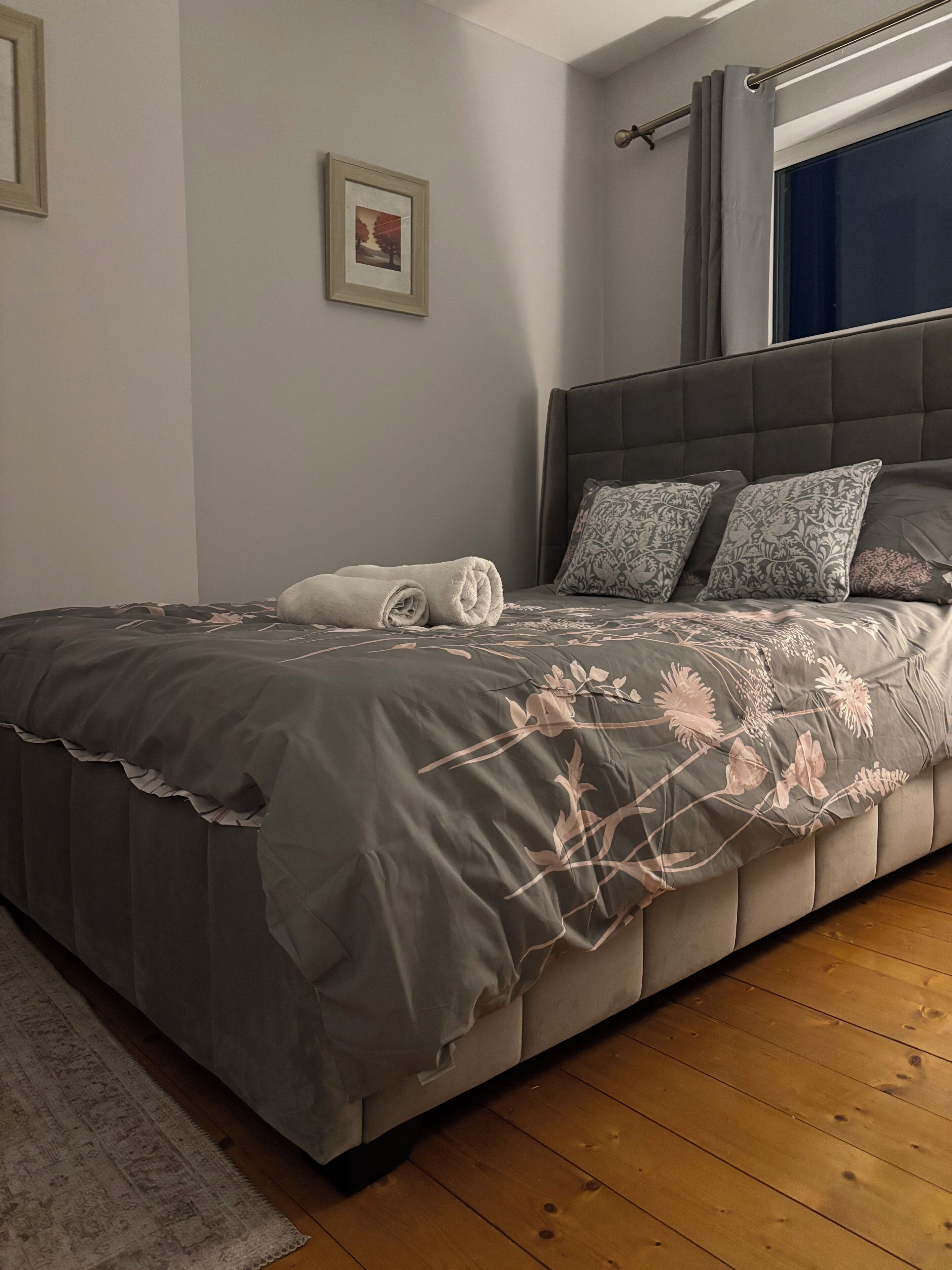 3 chambres, fer et planche à repasser, Wi-Fi gratuit, draps fournis