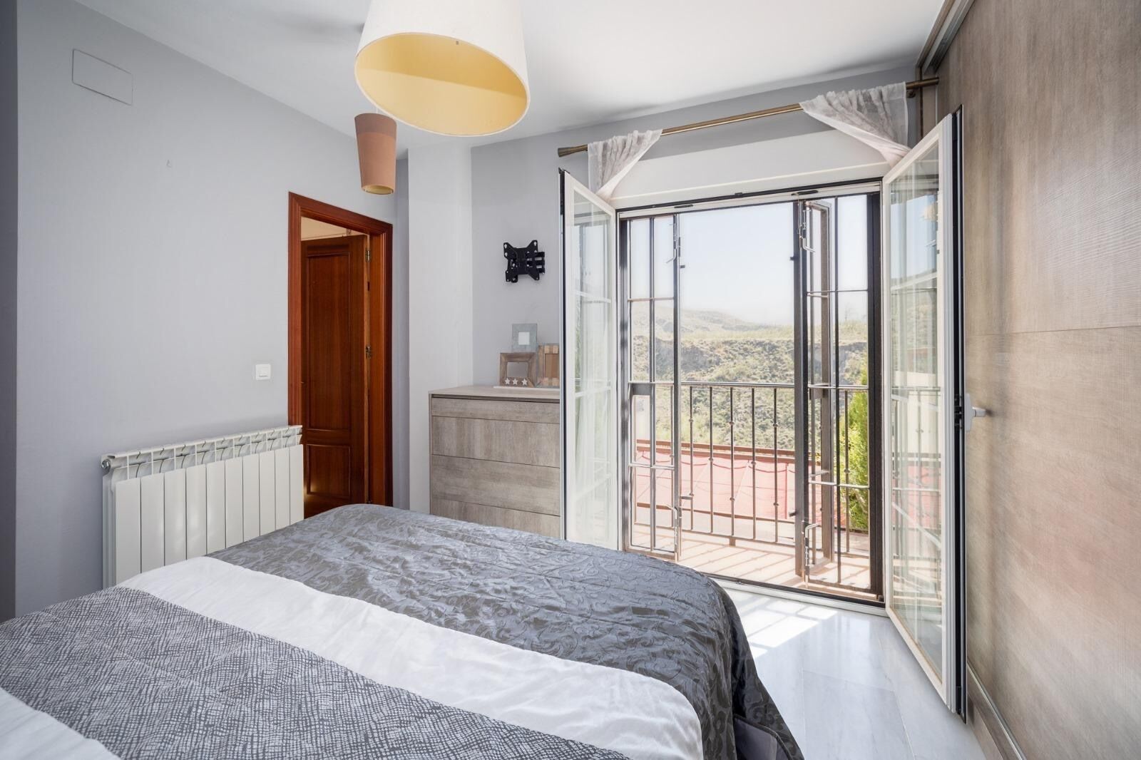 Ferro/asse da stiro, Wi-Fi, lenzuola