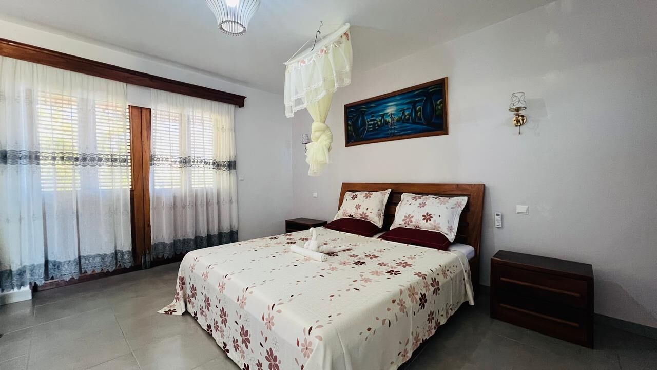 Caja de seguridad en la habitación y wifi gratis 