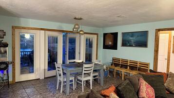 TV connectée, cheminée