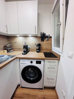 Four, plaque de cuisson