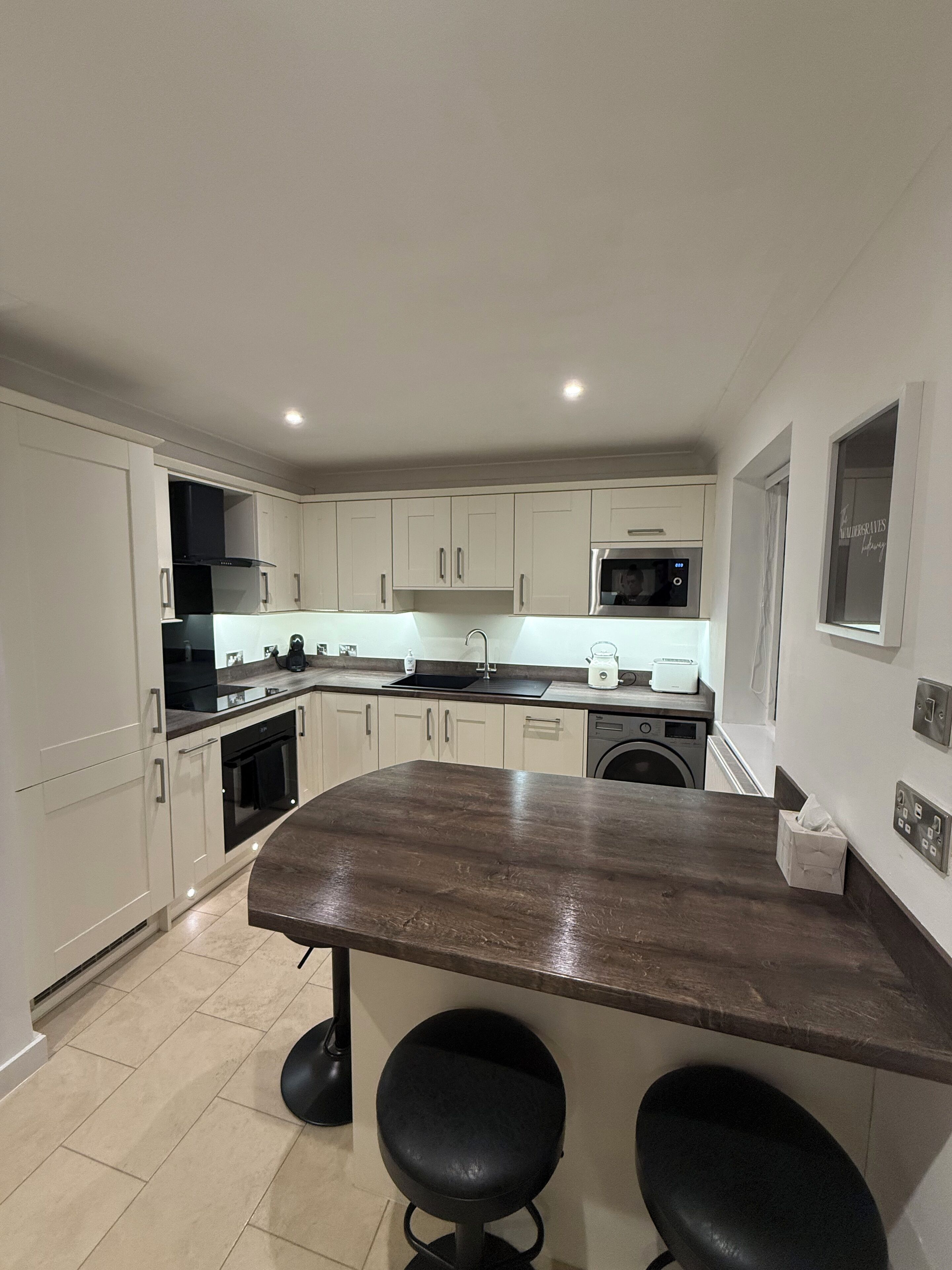 Microwave, oven, dishwasher