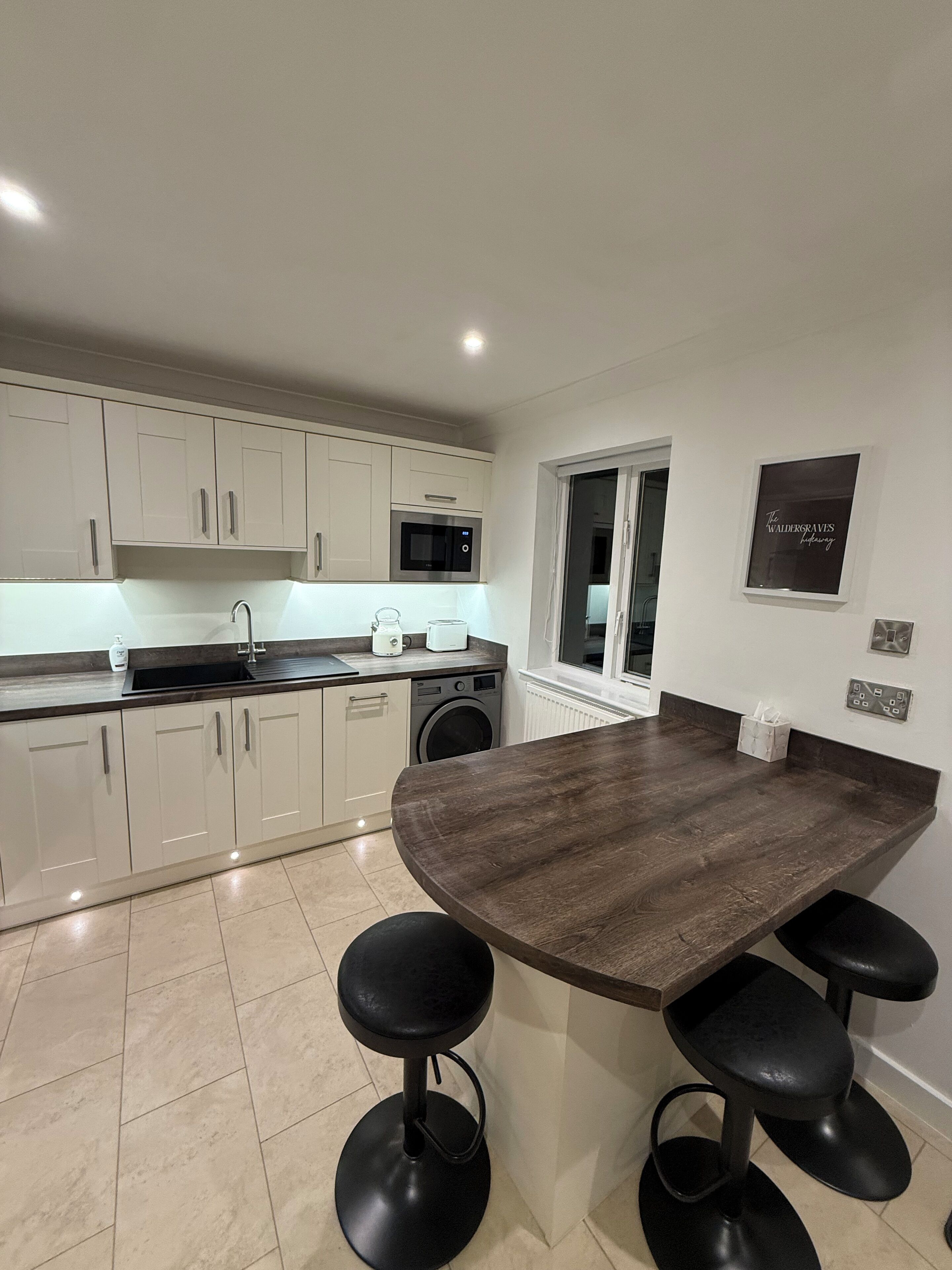 Microwave, oven, dishwasher